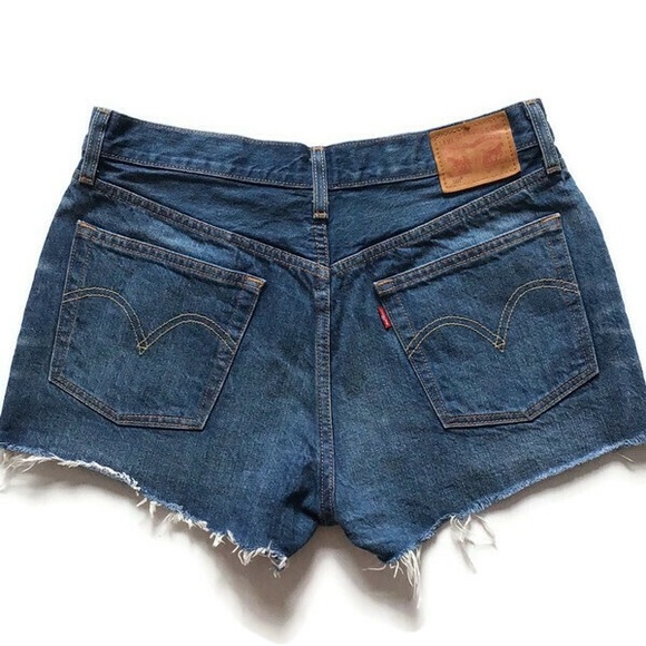 Levi’s 501 Original Shorts, 30 - Picture 5 of 10
